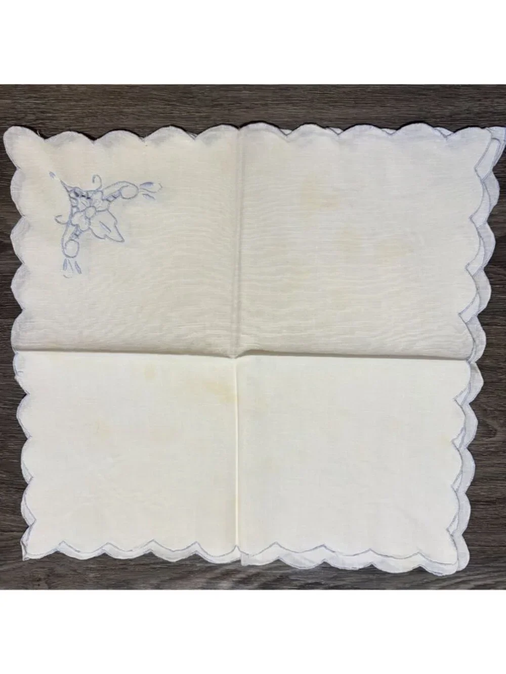 Set 6 Vintage White Linen Napkins Scalloped Blue Embroidered Floral Cottagecore